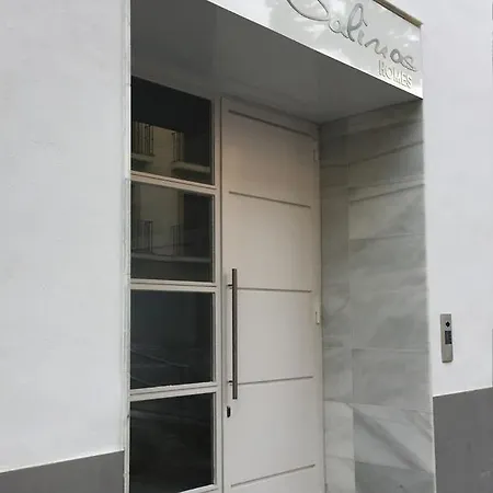 Salinas Homes Exclusive Apartment