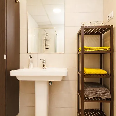 아파트 Salinas Homes 푸엔히롤라